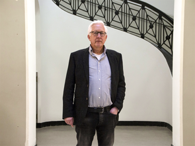 Jürgen Welk Der Dozent Jürgen Welk ist Berater bei den Wirtschafts-Senioren Hannover und war u.a. langjähriger Leiter von Blaupunkt, dem Radio-/Navigationshandelsgeschäft der Bosch Gruppe, sowie Dozent für Handelsmarketing an der Akademie für Absatzwirtschaft, Hannover. Er versteht es, die Inhalte sehr lebendig, konzentriert und unterlegt mit vielen Beispielen aus seinem Berufsleben zu vermitteln.
